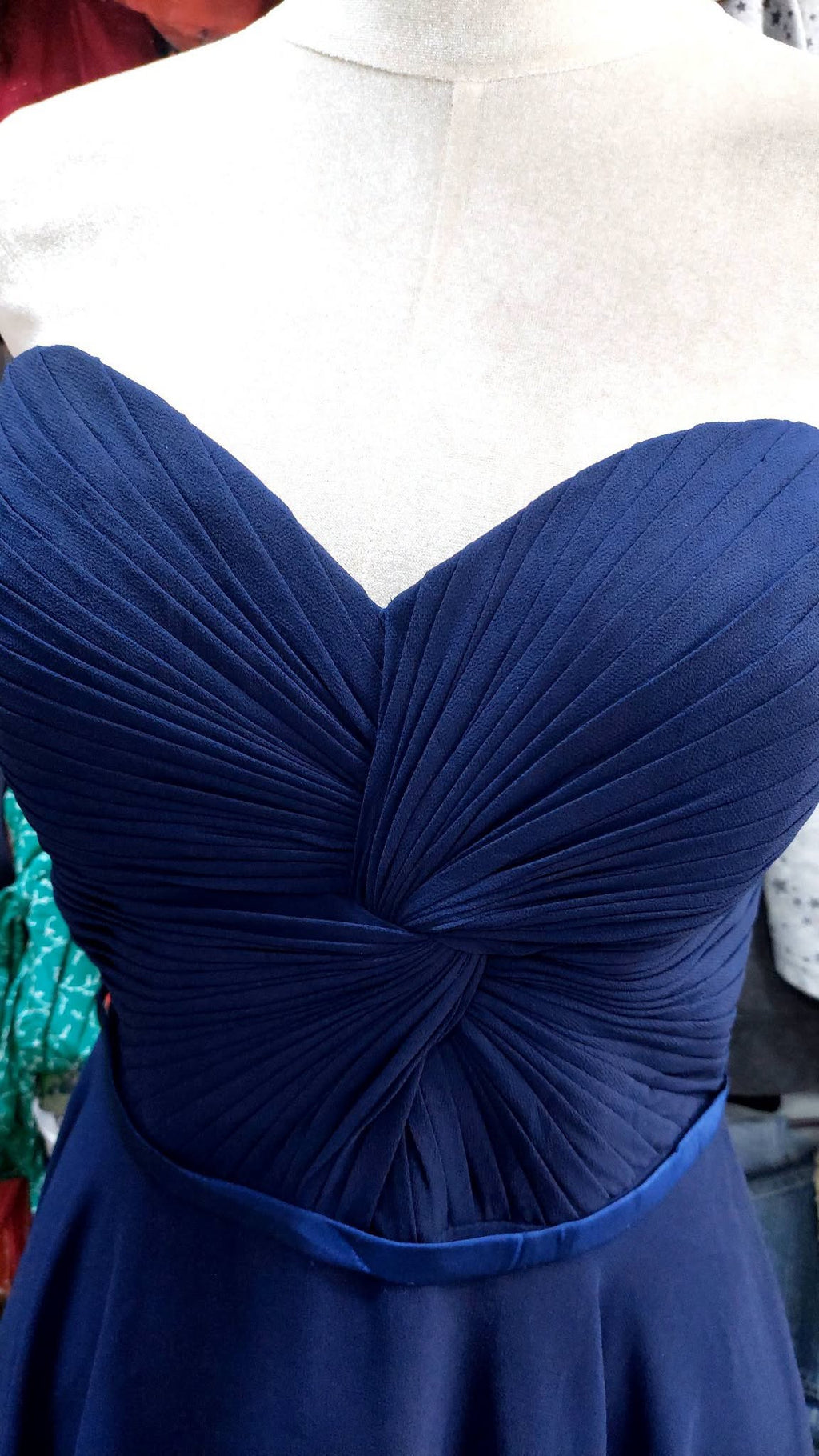 Vestido azul marino corto