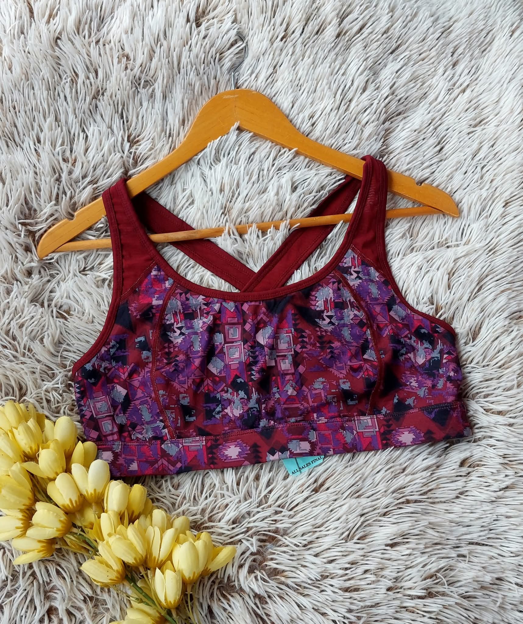 TOP VINO CON ESTAMPADO,TIRANTE CRUZADO