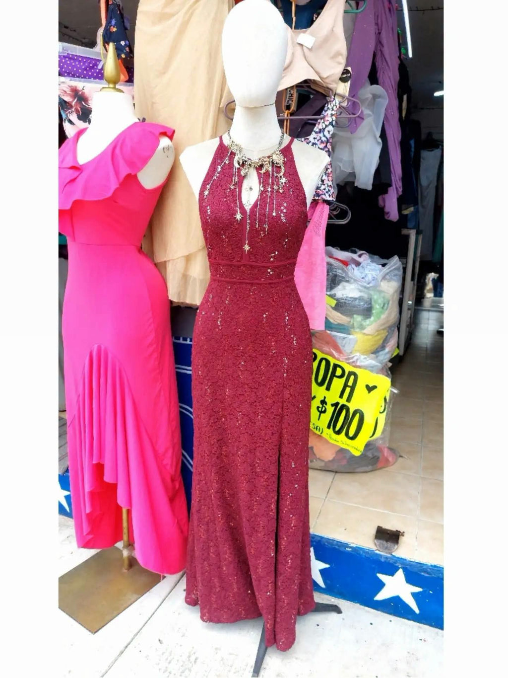 Vestido vino con lentejuela