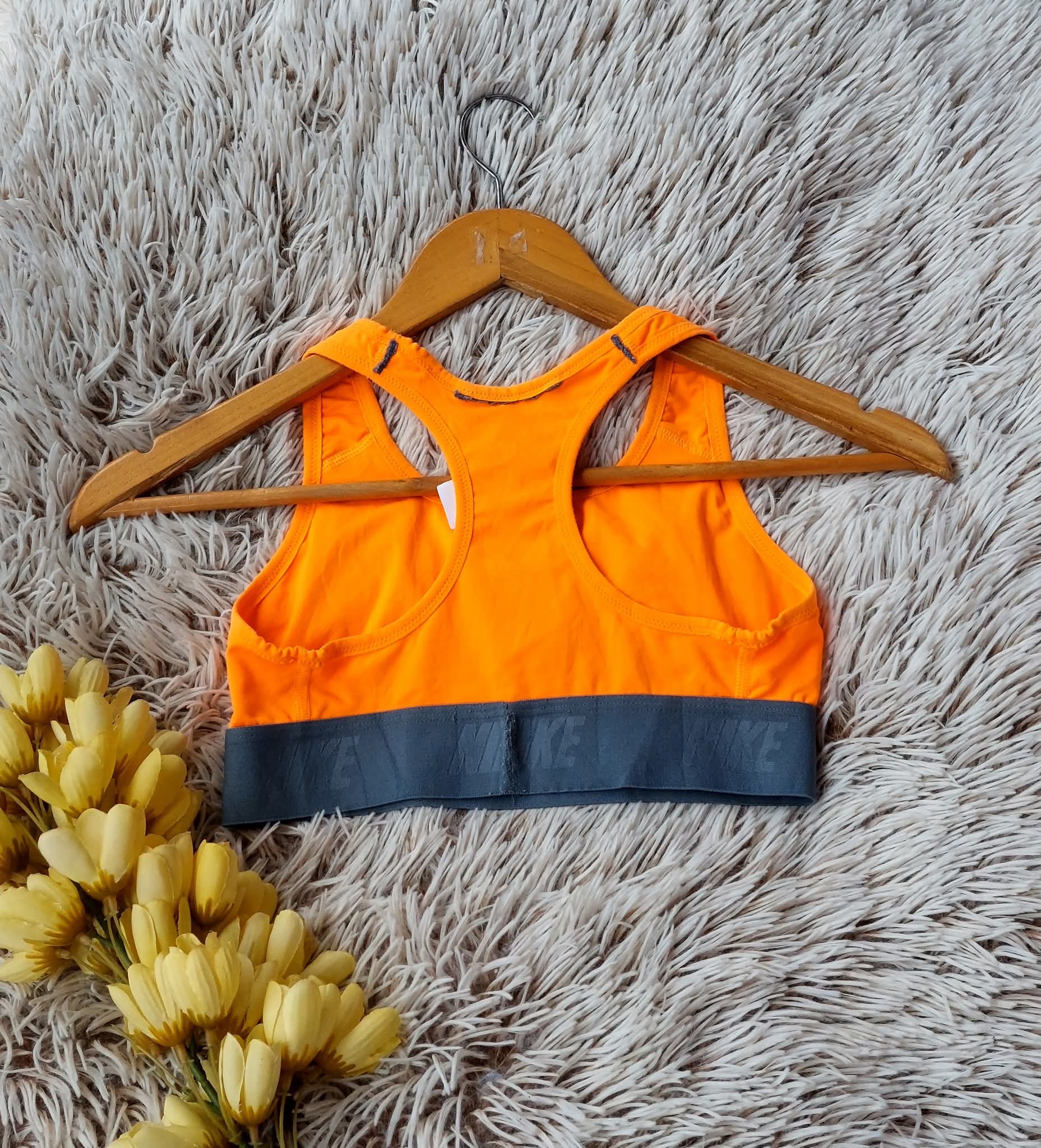 TOP NARANJA VIBRANTE