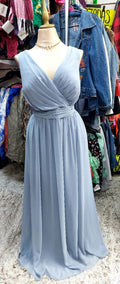 Vestido azul cielo