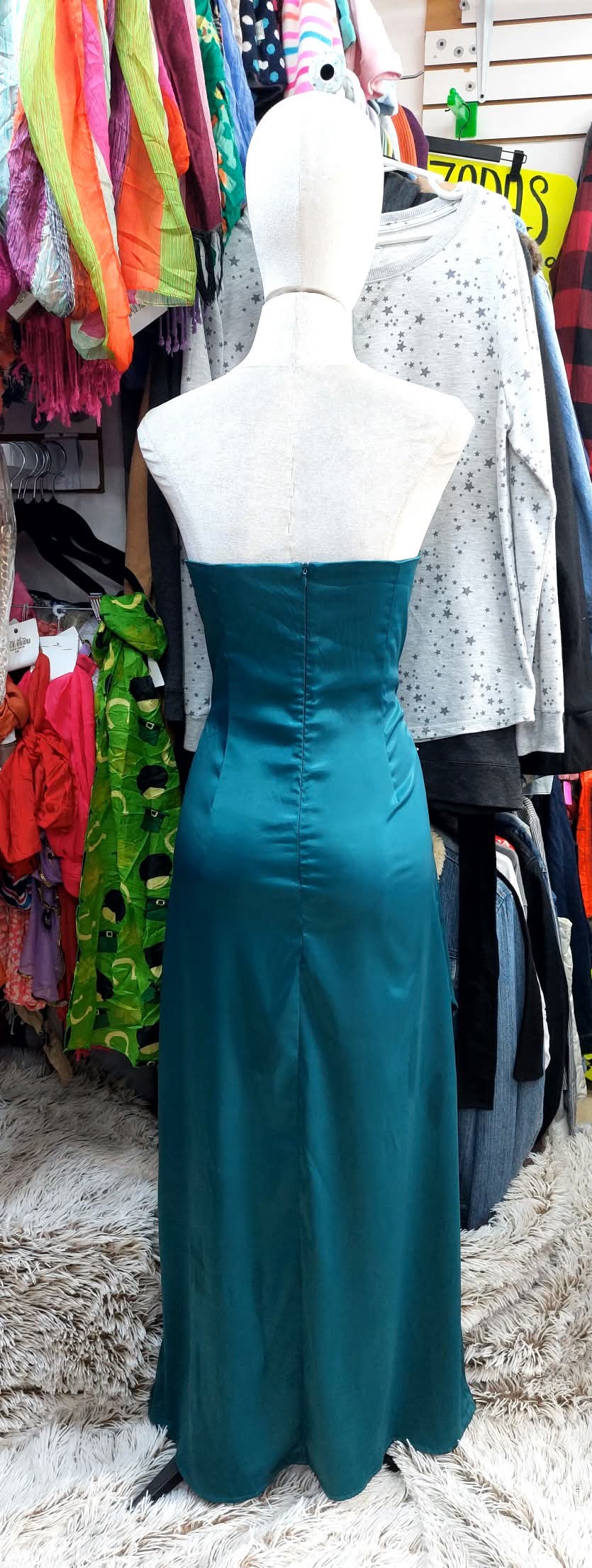Vestido verde petroleo sanitado, straple