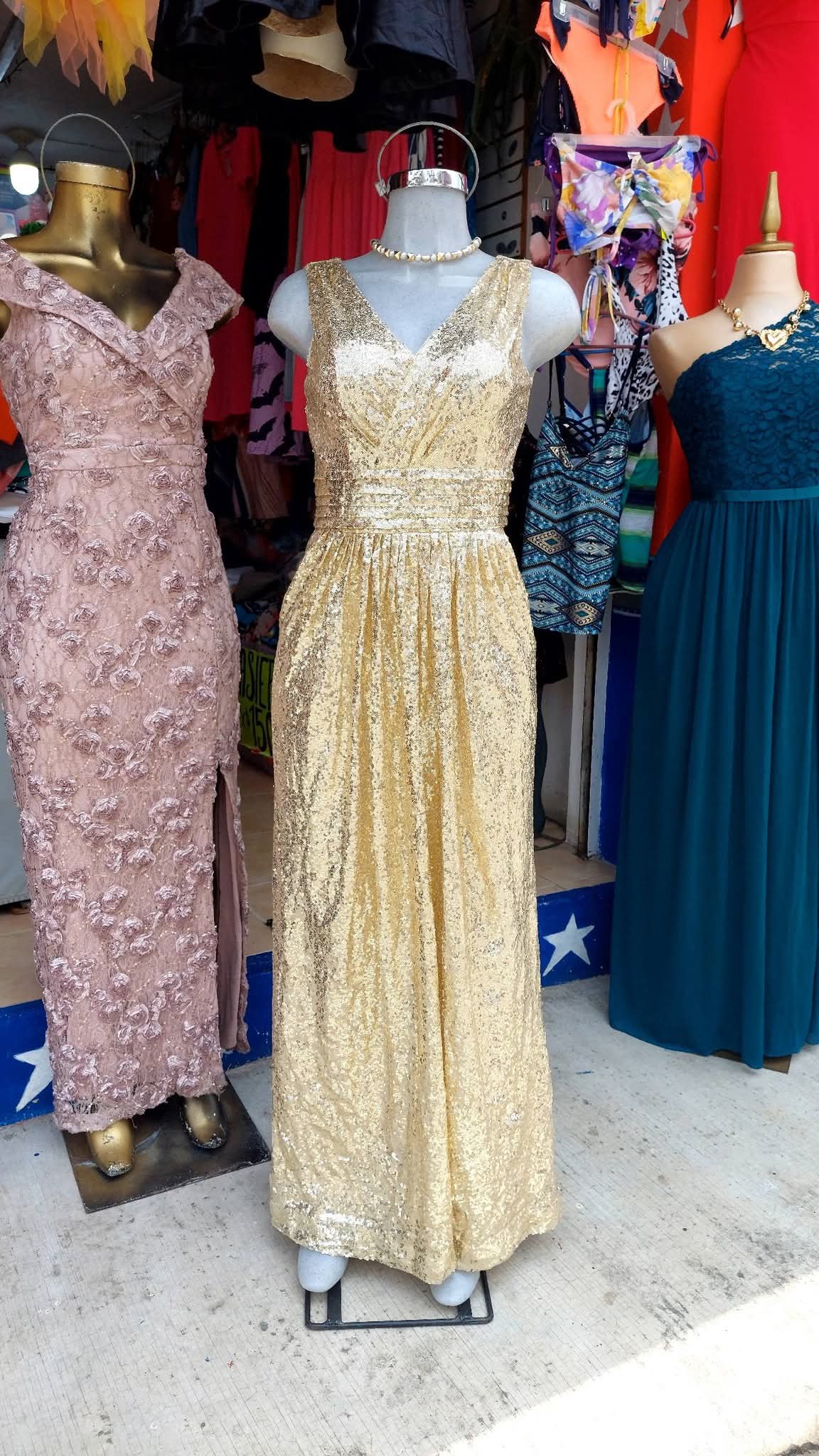 Vestido dorado de lentejuelas